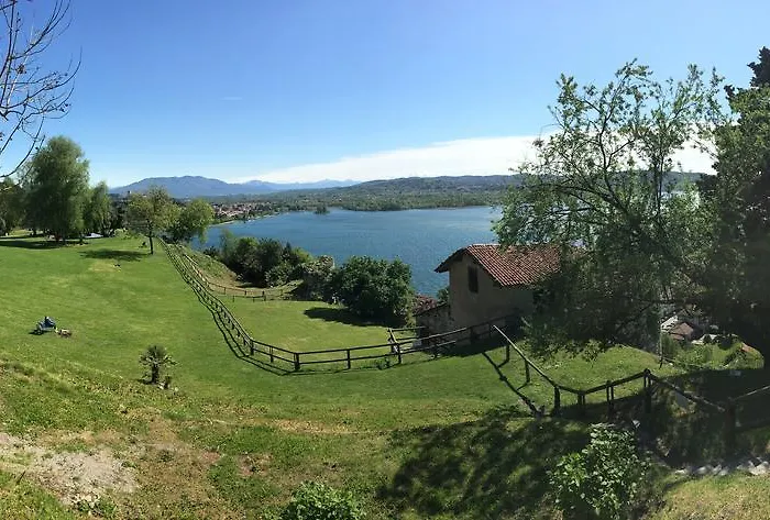 La Casa Nel Parco Arona