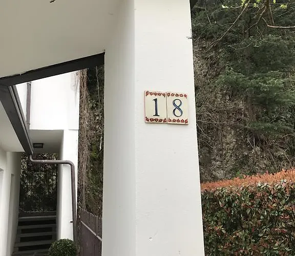 La Casa Nel Parco Arona