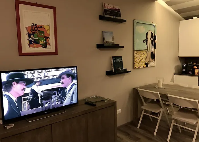 La Casa Nel Parco Tatil Evi *